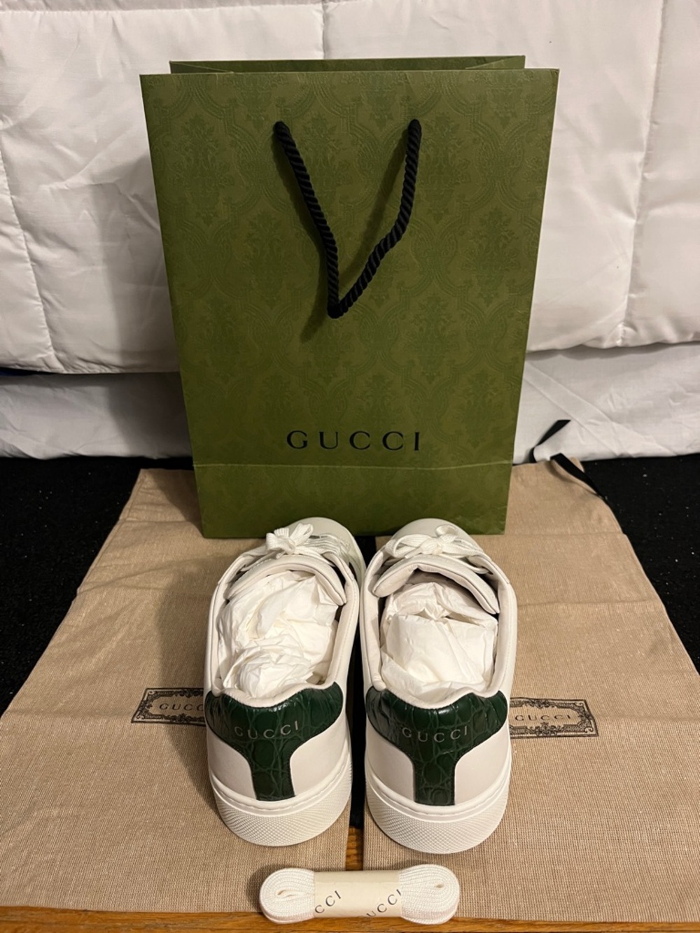 Gucci - Brand New Women's Gucci White Ace Sneaker with Web. NWB - Picture 13 of 16